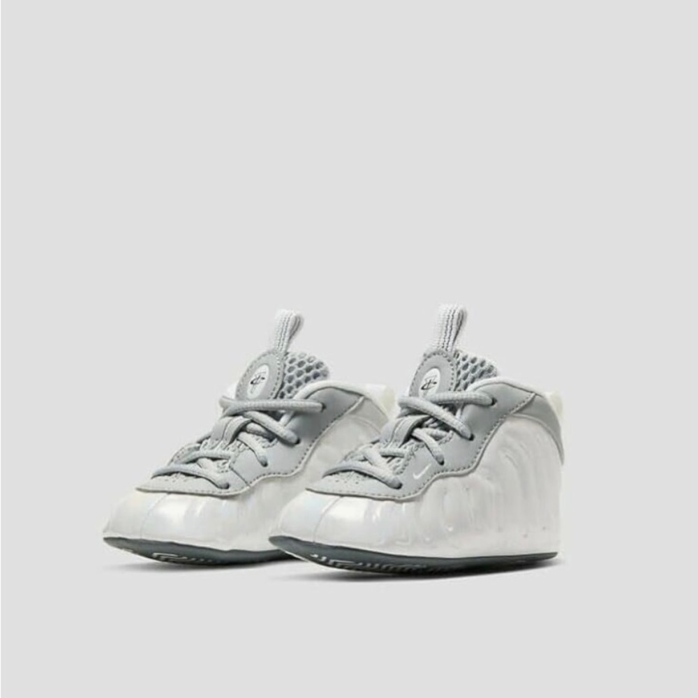 New with box! Nike Lil’ Posite One KSA (CB)